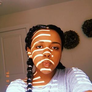 Meet your Posher, Ferhana